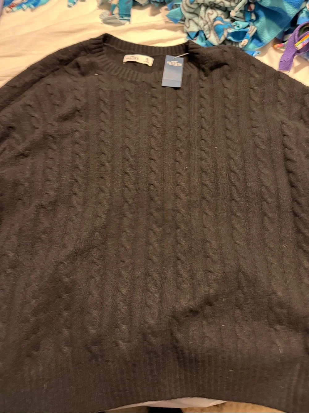 Hollister women’s Cable Knit Crewneck Sweater - Black